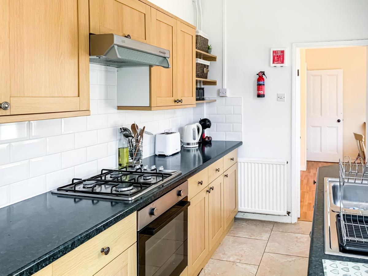 Waverley Lodge - Quaint Victorian Home With Free Parking York Eksteriør billede